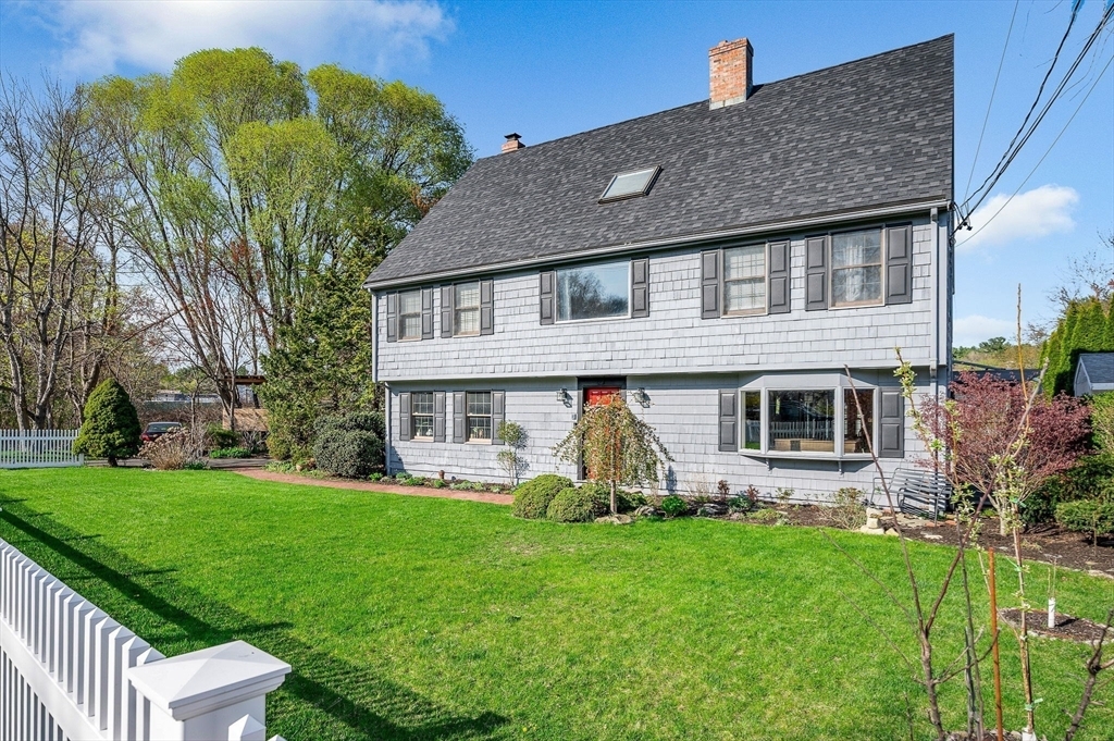 Property Photo:  100 Farm St  MA 01880 