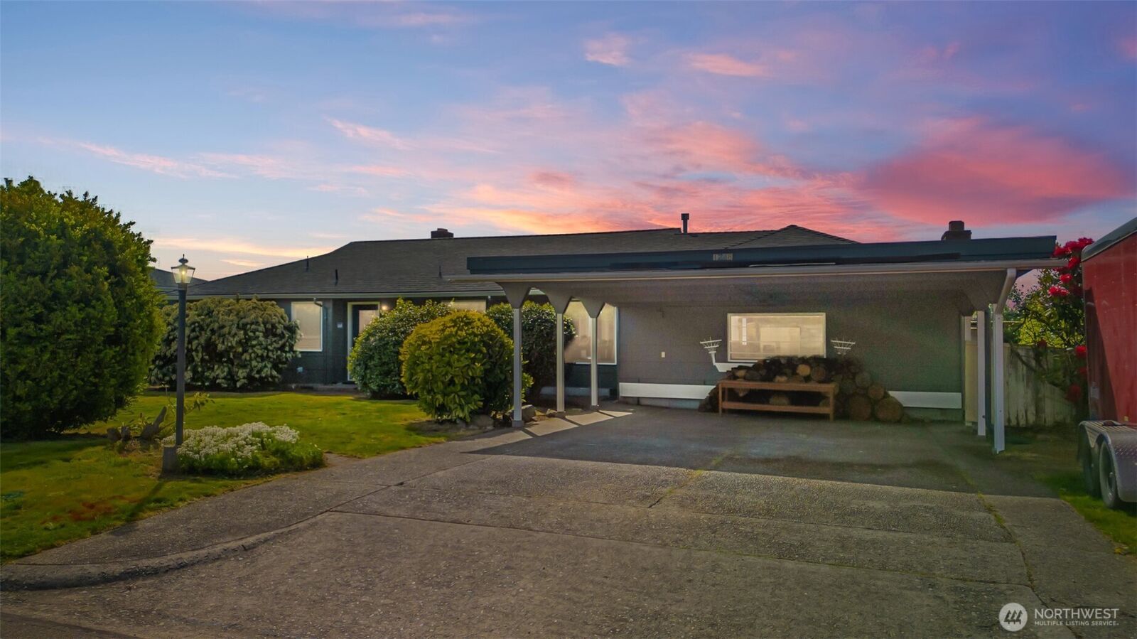 Property Photo:  1248  Ventura Drive  WA 98465 