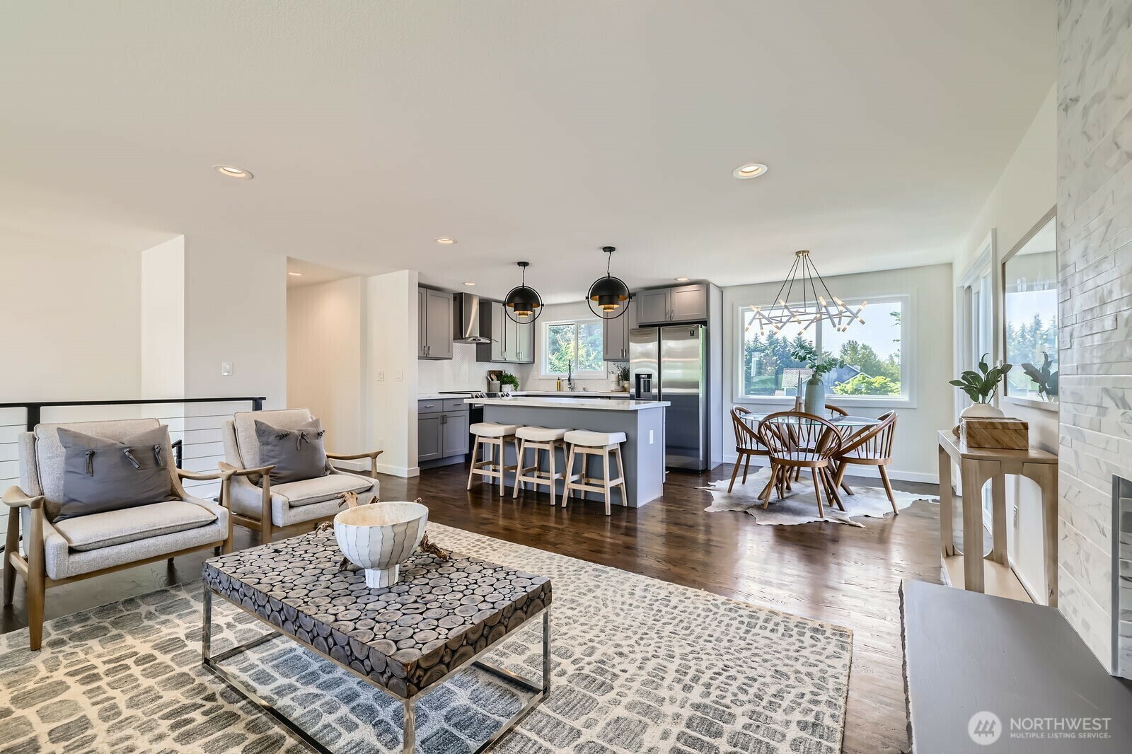 Property Photo: 10201 NE 198th Street WA 98011