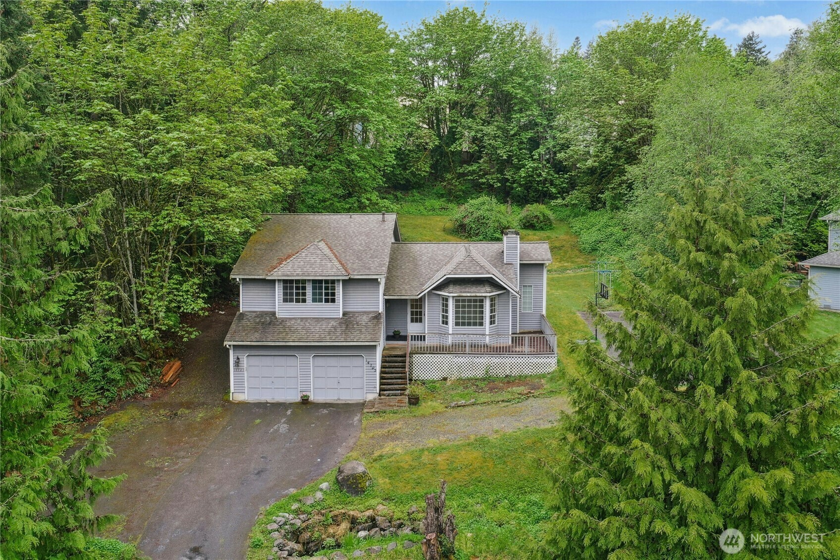 Property Photo: 14725 88th Avenue NE WA 98028