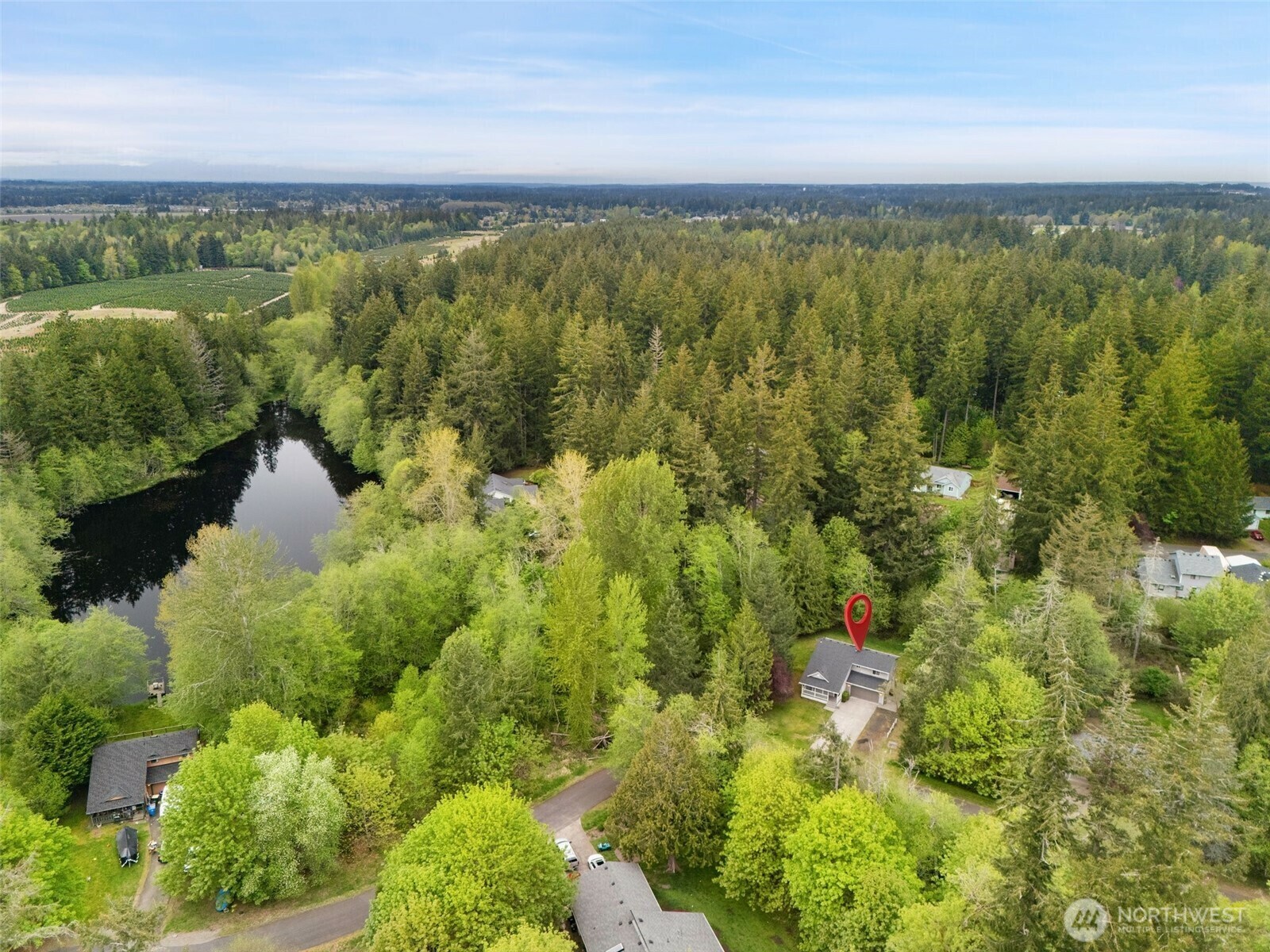 Property Photo: 7618 Mockingbird Drive SE WA 98513
