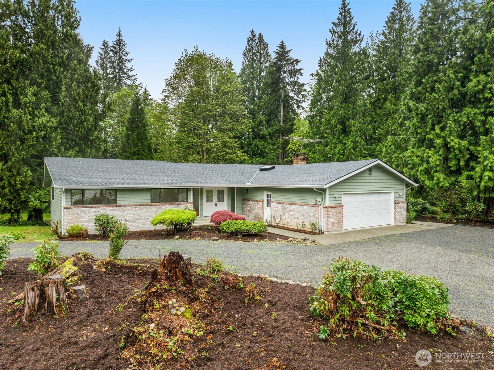 Property Photo: 17933 109th Place SE WA 98290