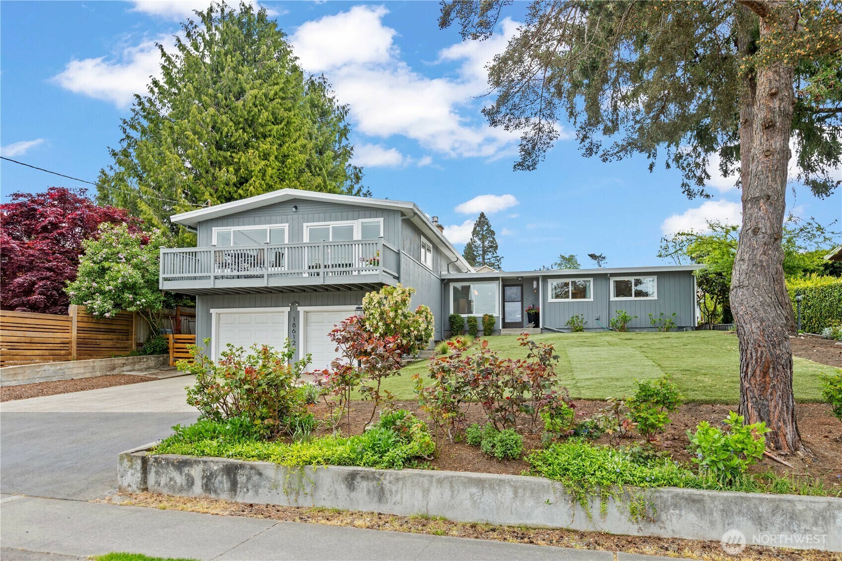18612  4th Avenue SW  Normandy Park WA 98166 photo