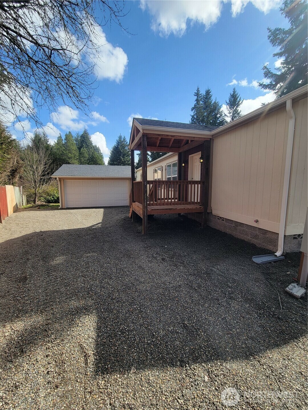 8737  Whitewood Loop SE  Yelm WA 98597 photo