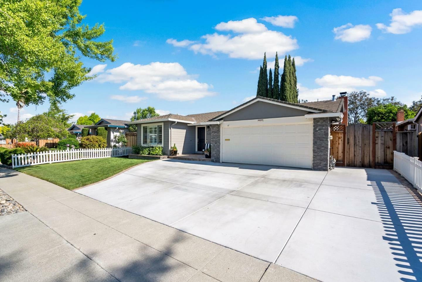 Property Photo: 628 Kiowa Circle CA 95123