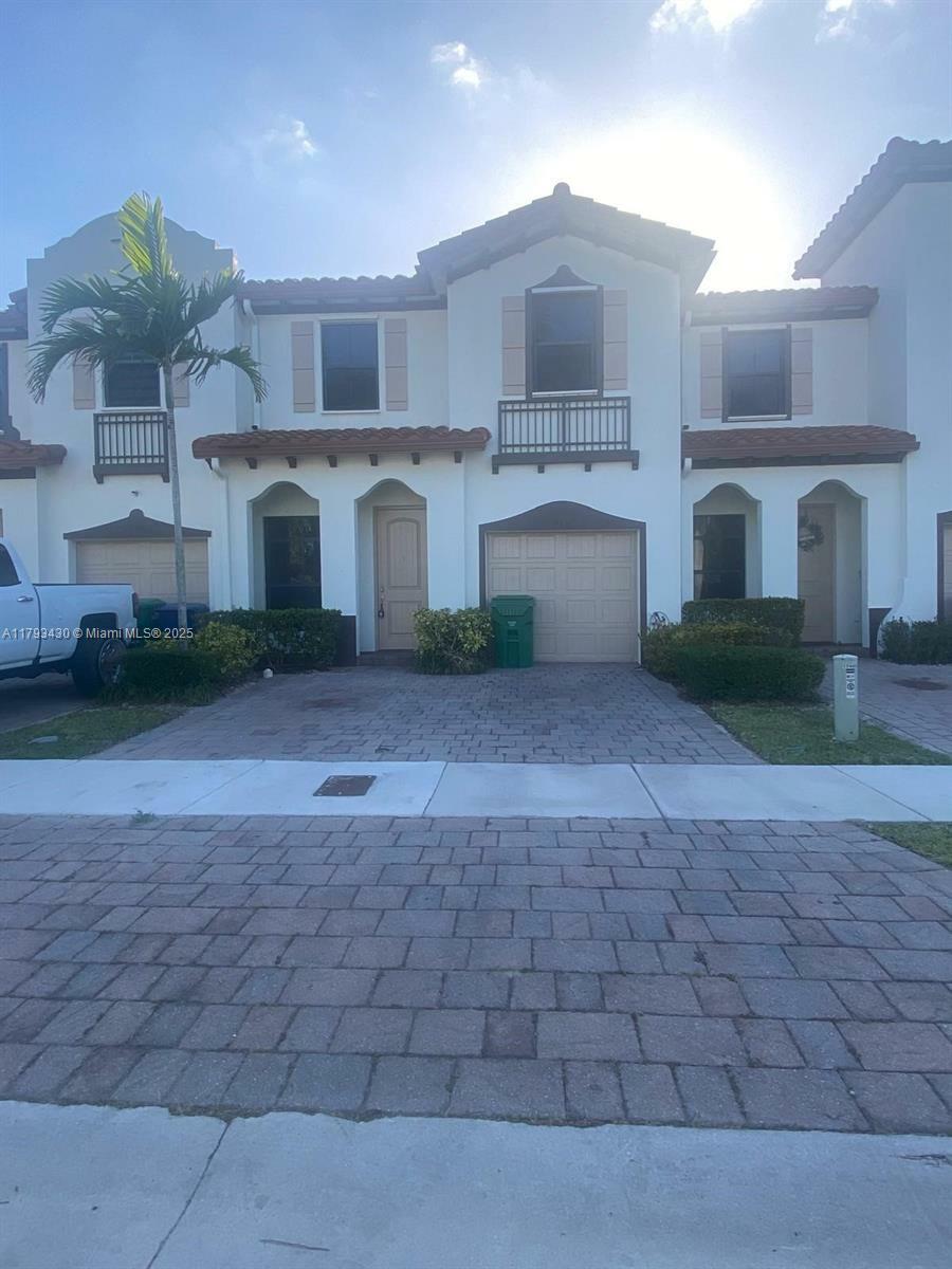 Property Photo: