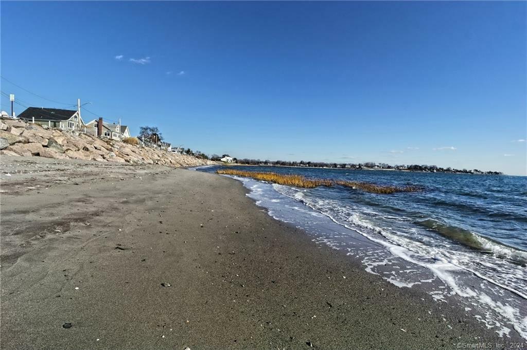 Property Photo: 38 Thompson Street CT 06460