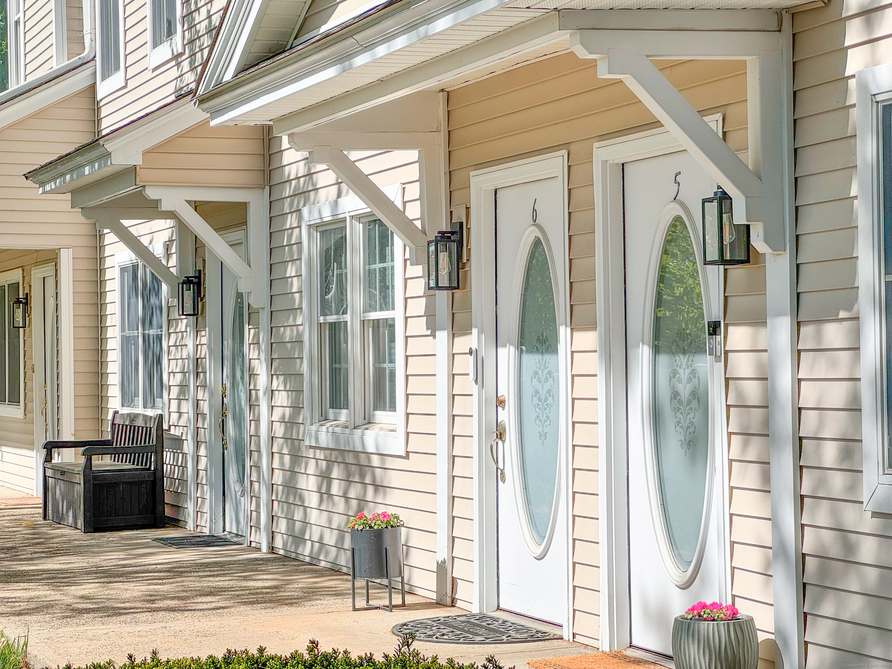 Property Photo: 20 Cross Street 5 CT 06880