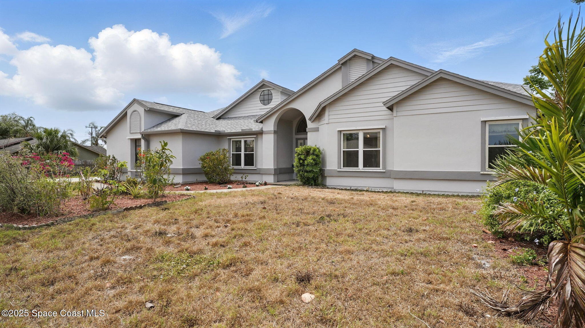 Property Photo:  2615 Slash Pine Court  FL 32780 