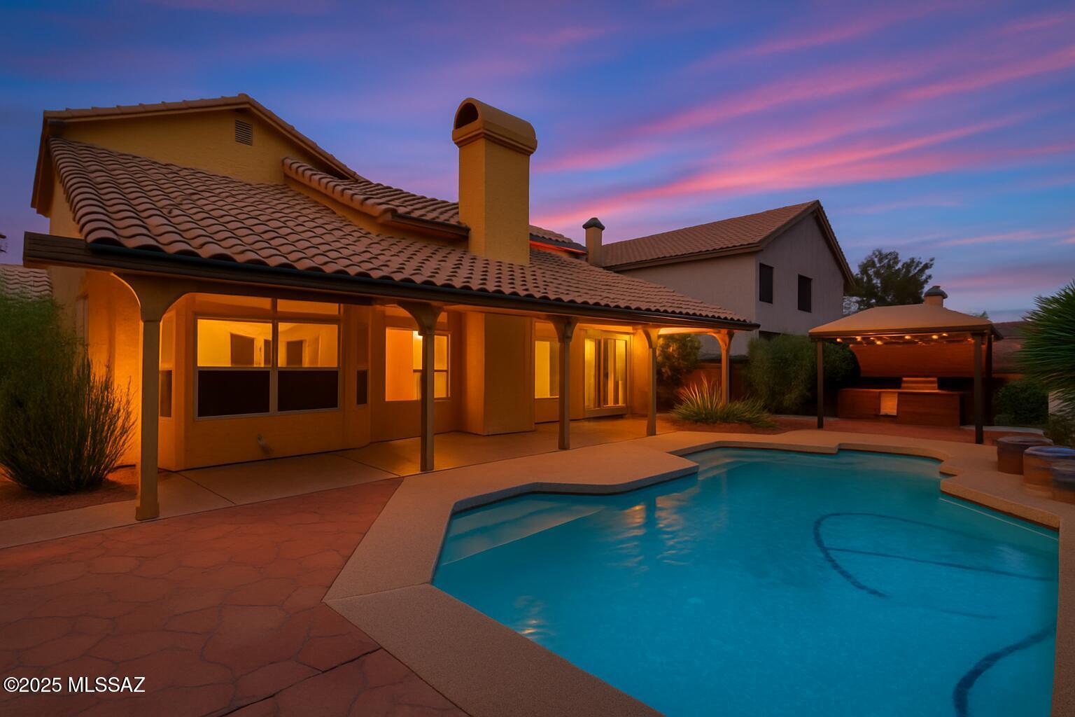 Property Photo:  8390 N Poudre Drive  AZ 85743 
