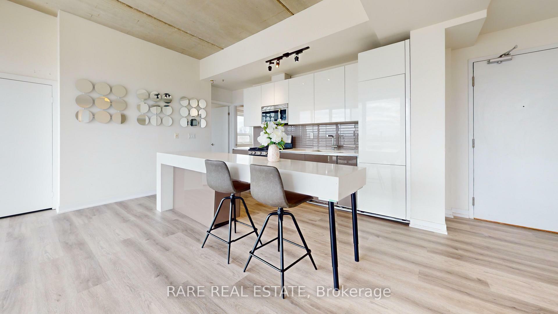 Photo de la propriété:  51 Lady Bank Road 501  ON M8Z 0C9 