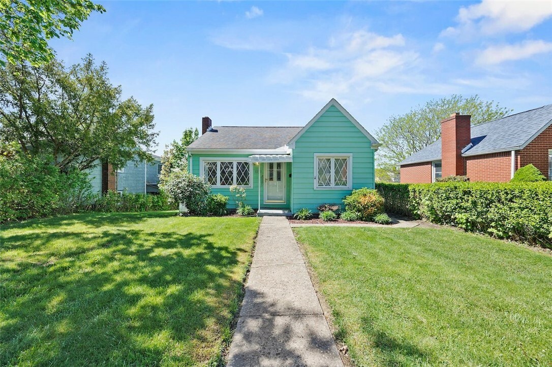 Property Photo: 1272 Virginia Avenue PA 15059