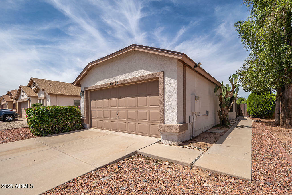 Property Photo: 10808 W Ruth Avenue AZ 85345