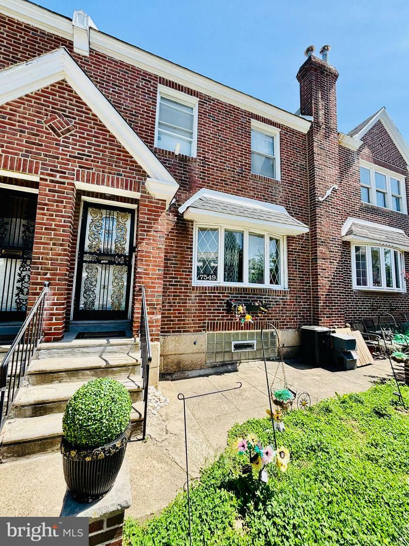 Property Photo:  7549 E Tulpehocken Street  PA 19138 