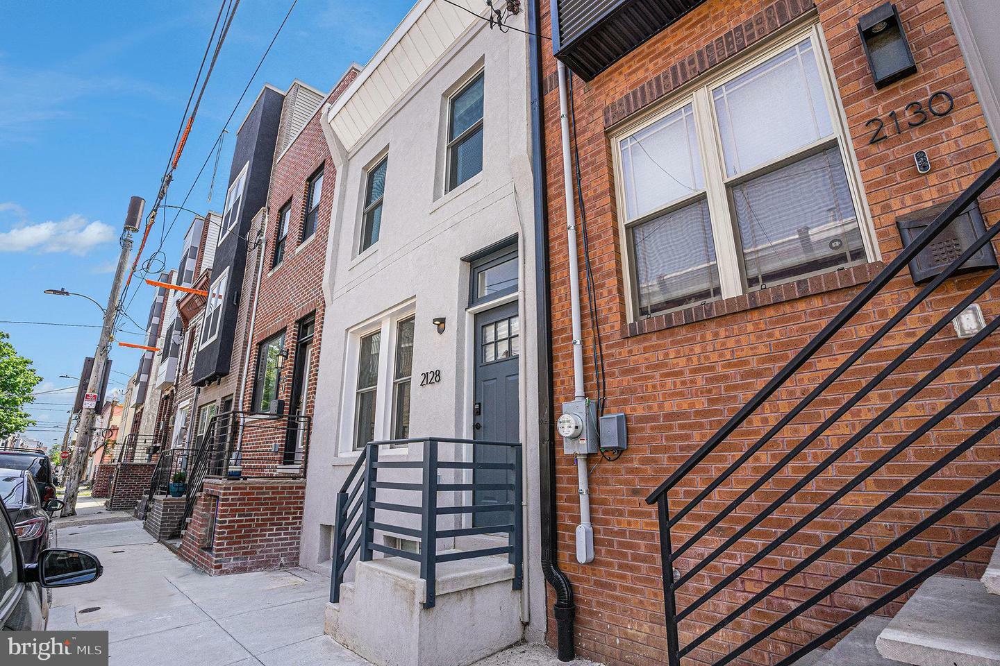 Property Photo: 2128 Fernon Street PA 19145