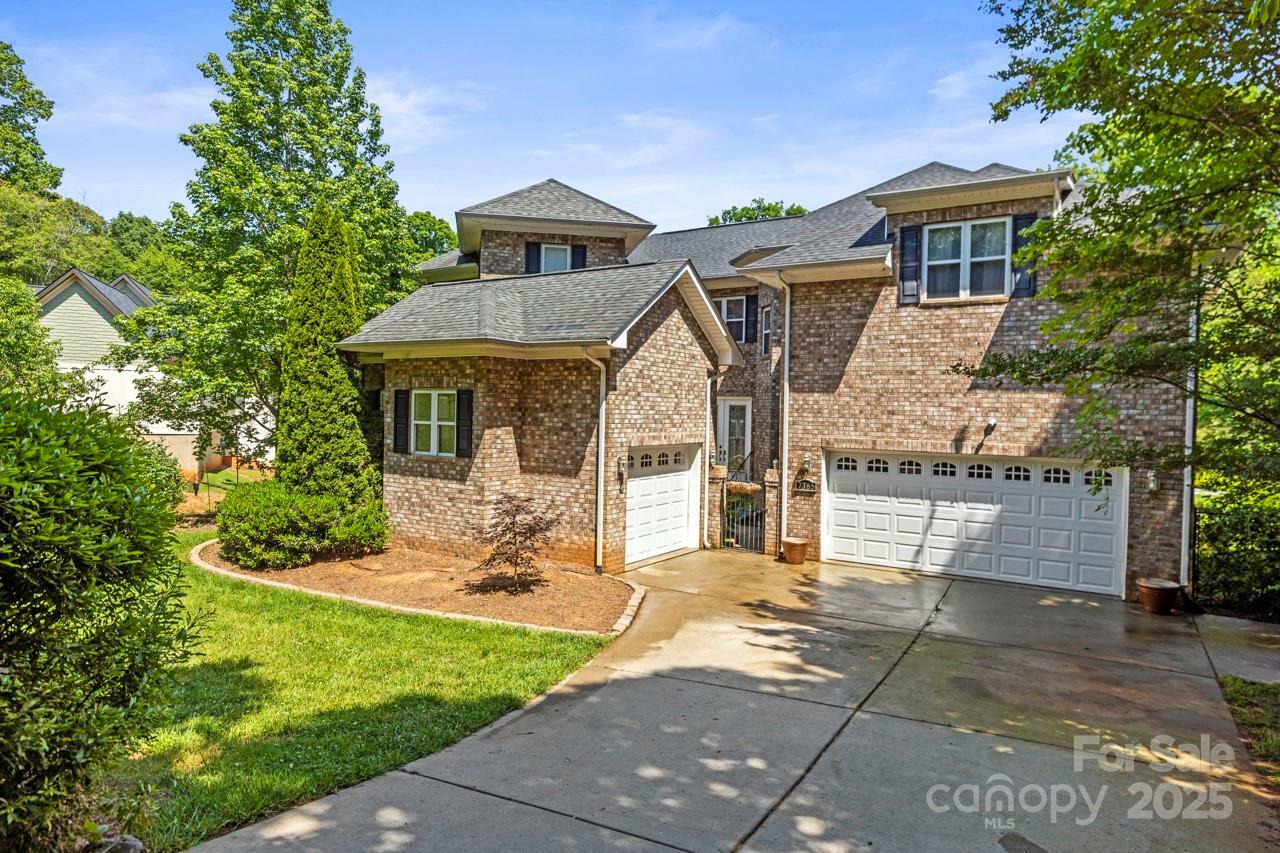 Property Photo: 7365 Gabriel Street NC 28673