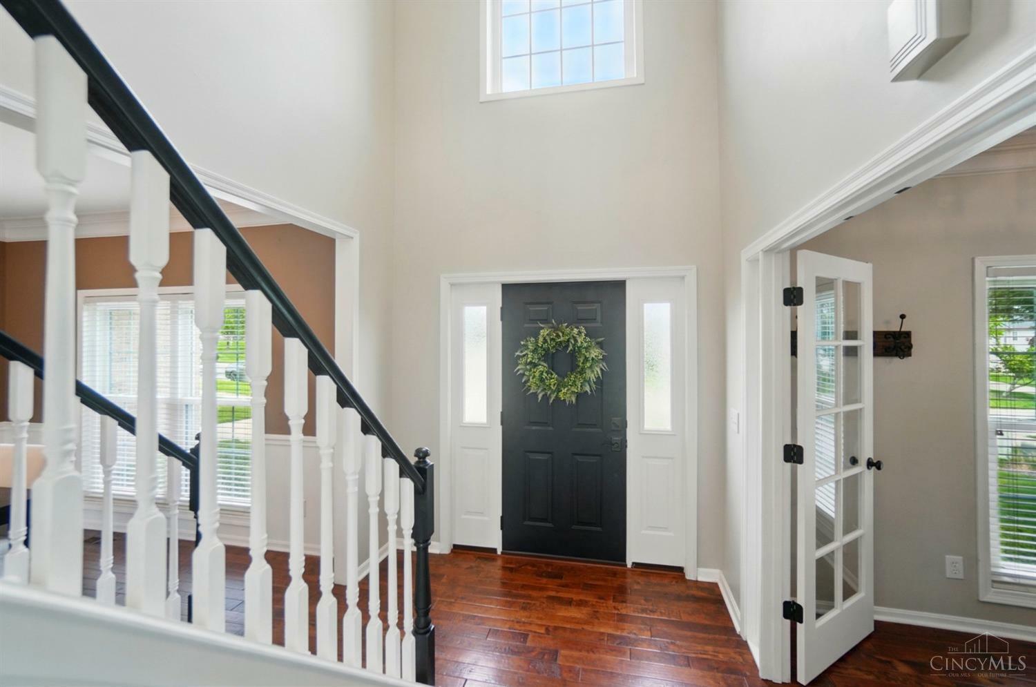 Property Photo: 6187 Hedgerow Drive OH 45069