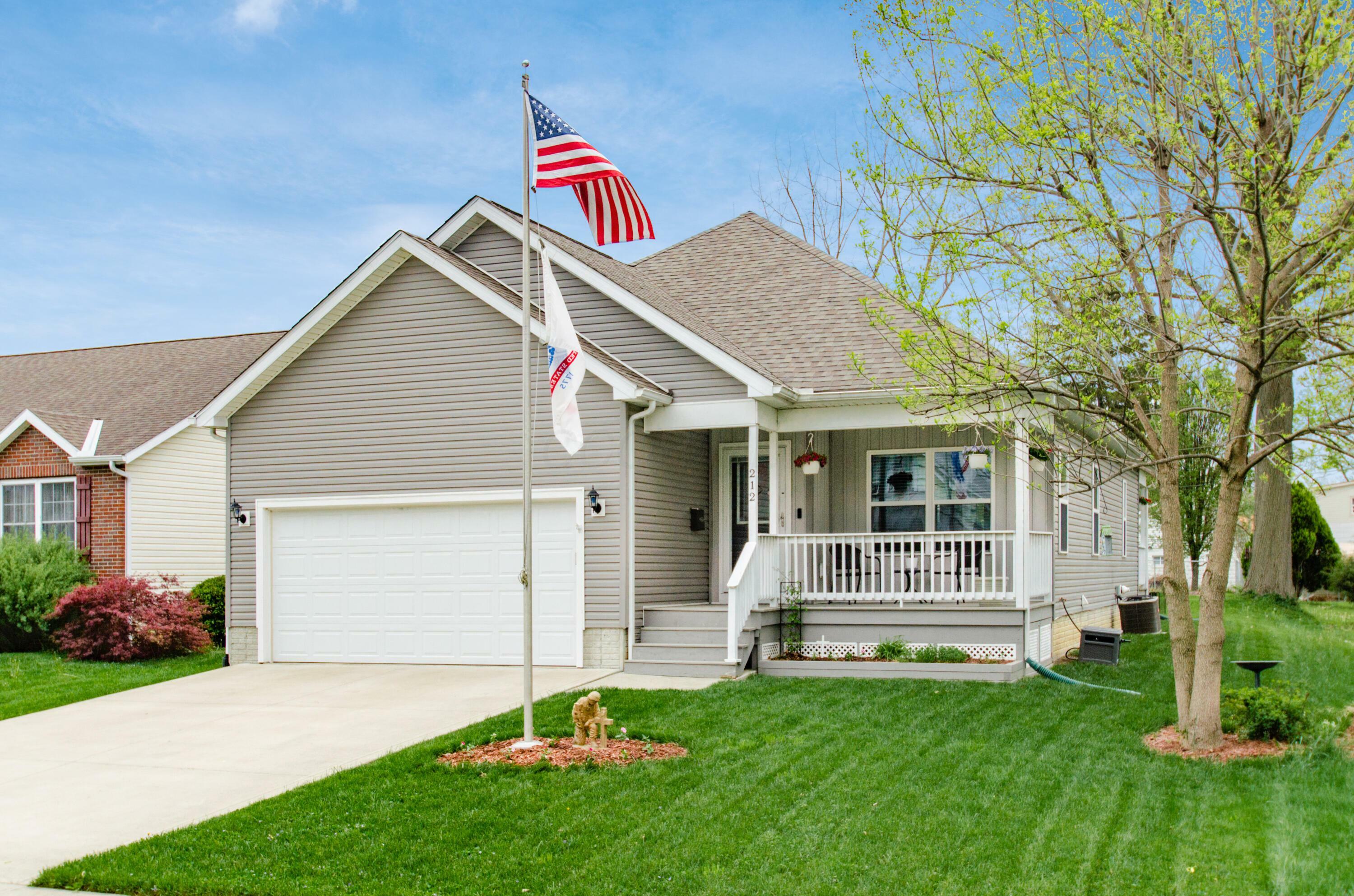 Property Photo: 212 Fremont Street OH 43105