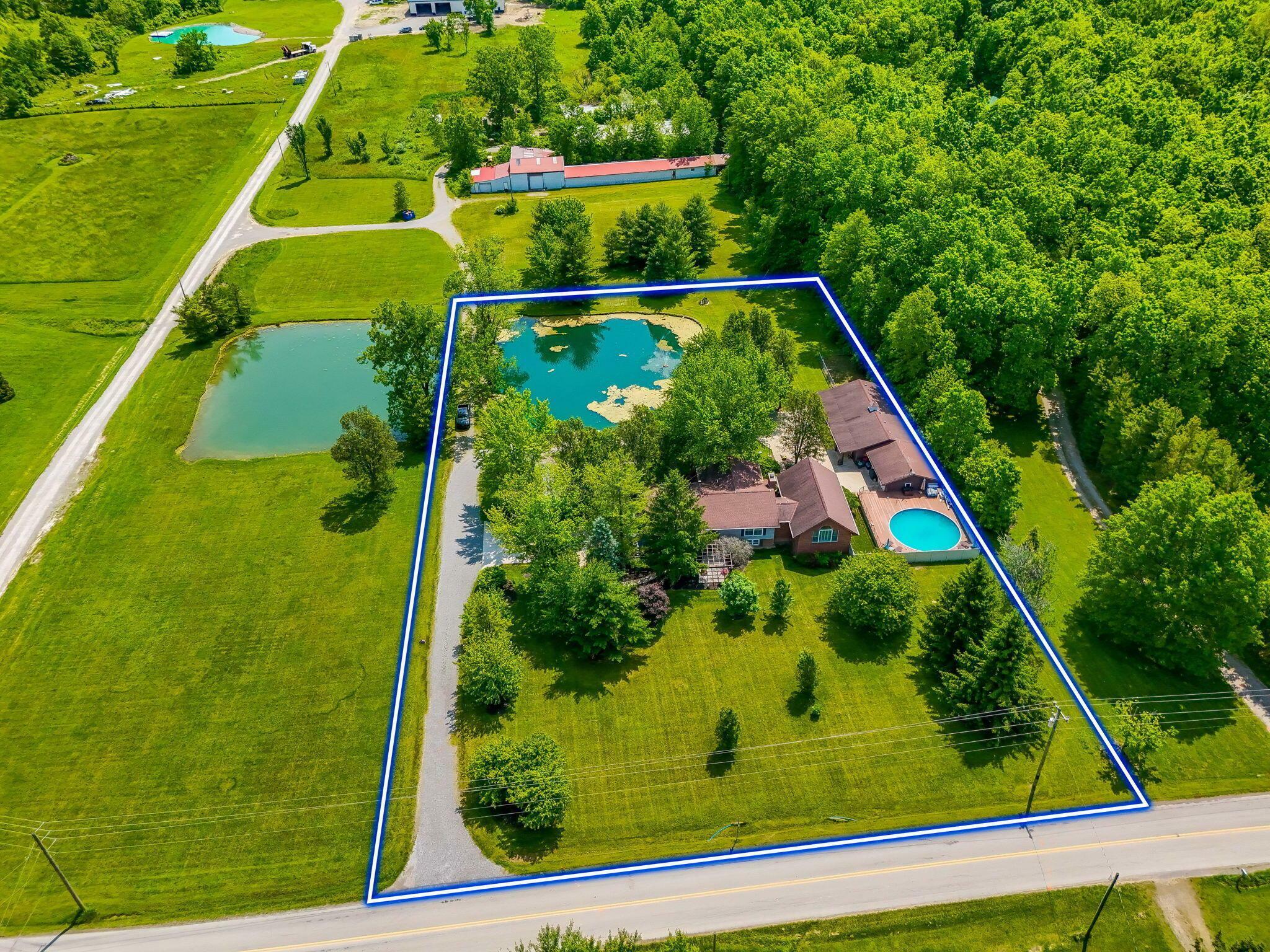 Property Photo: 19618 Paver Barnes Road OH 43040