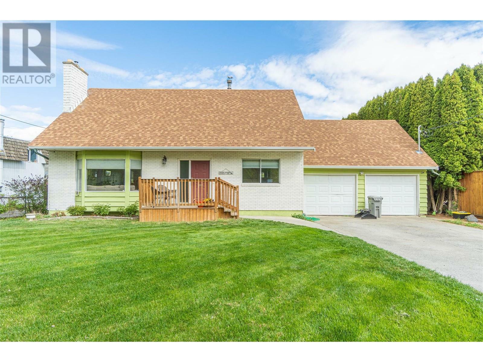 1338 Kenora Road  Kamloops BC V2B 3X7 photo