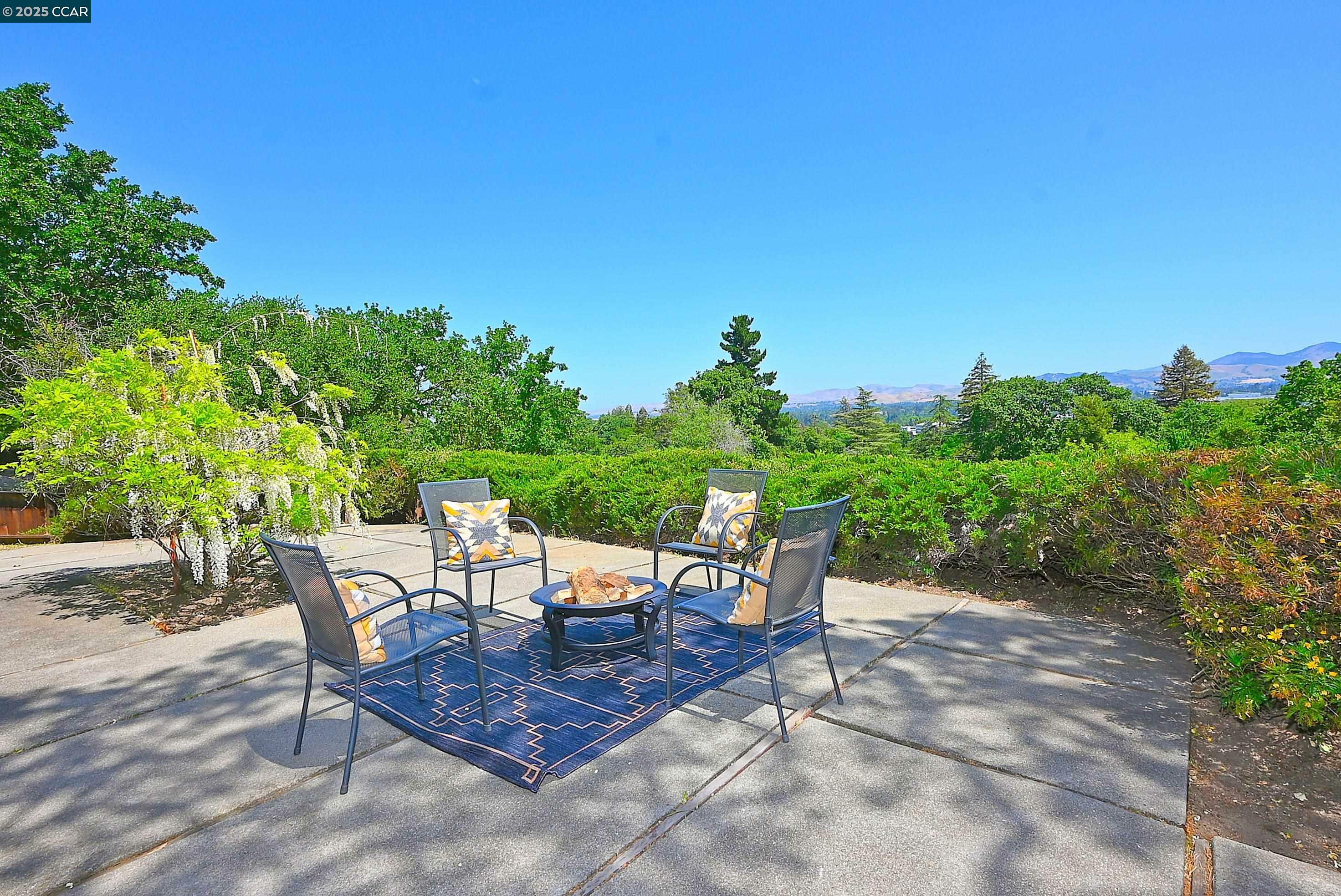 Property Photo: 58 Terrace Road CA 94597