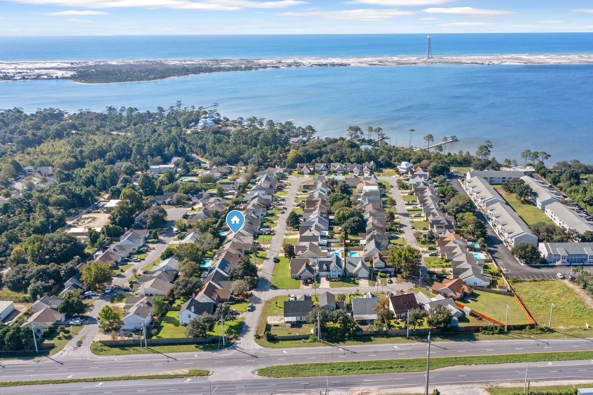 Property Photo: 483 Sandy Ridge Circle FL 32569