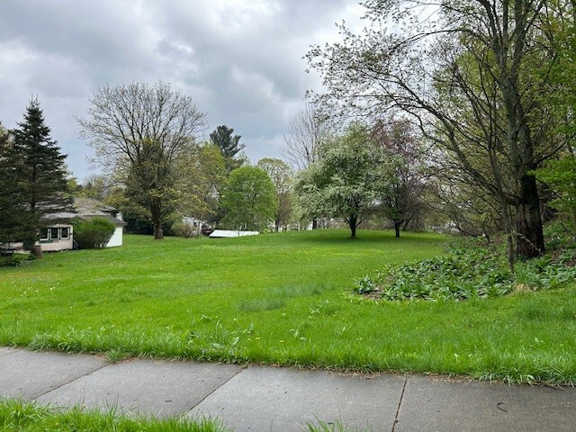 Property Photo: 820 Mead Avenue PA 16407