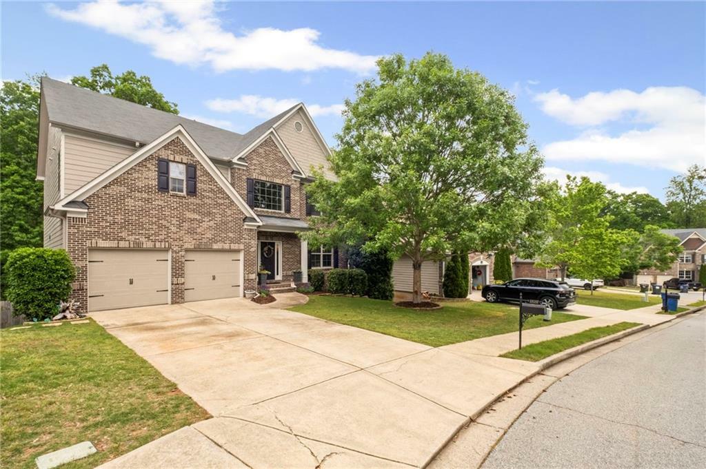 Property Photo: 1529 Shiloh Manor Court GA 30066