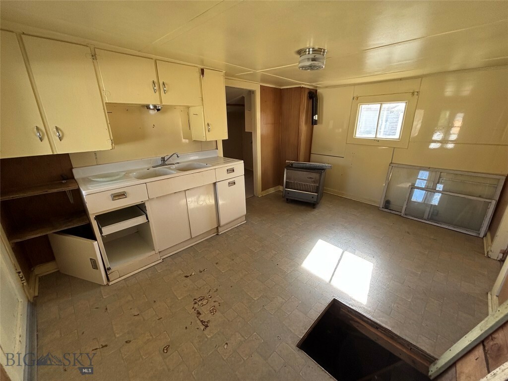 Property Photo: 3345 Sanders MT 59701