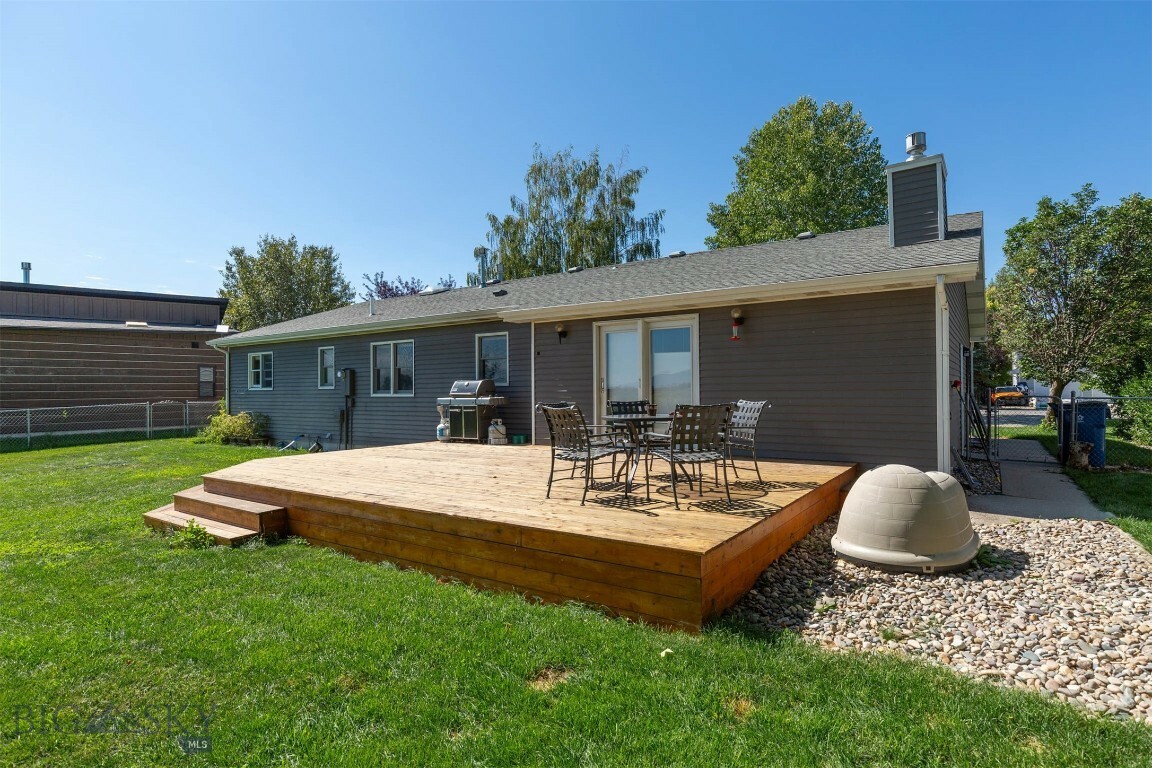Property Photo: 109 Cottonwood Street MT 59741