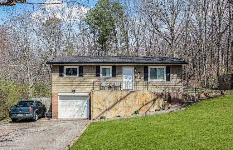470 Sevier Street  Hixson TN 37343 photo