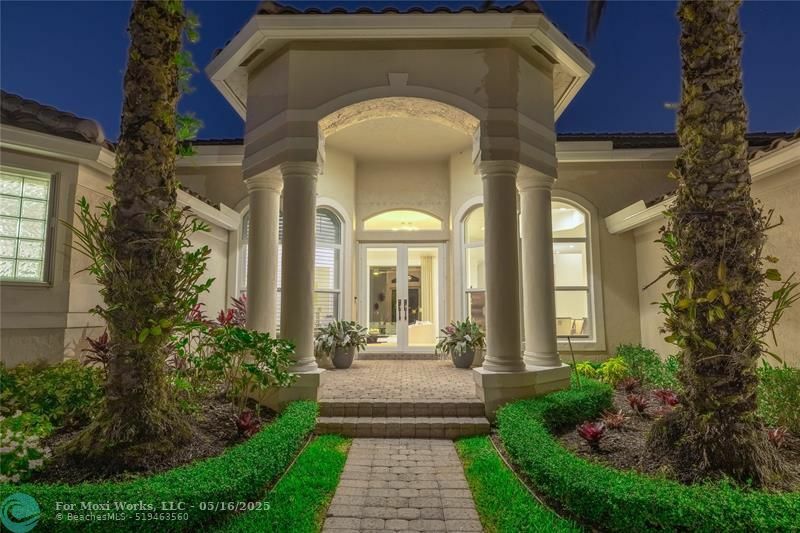 2529 Montclaire Cir  Weston FL 33327 photo