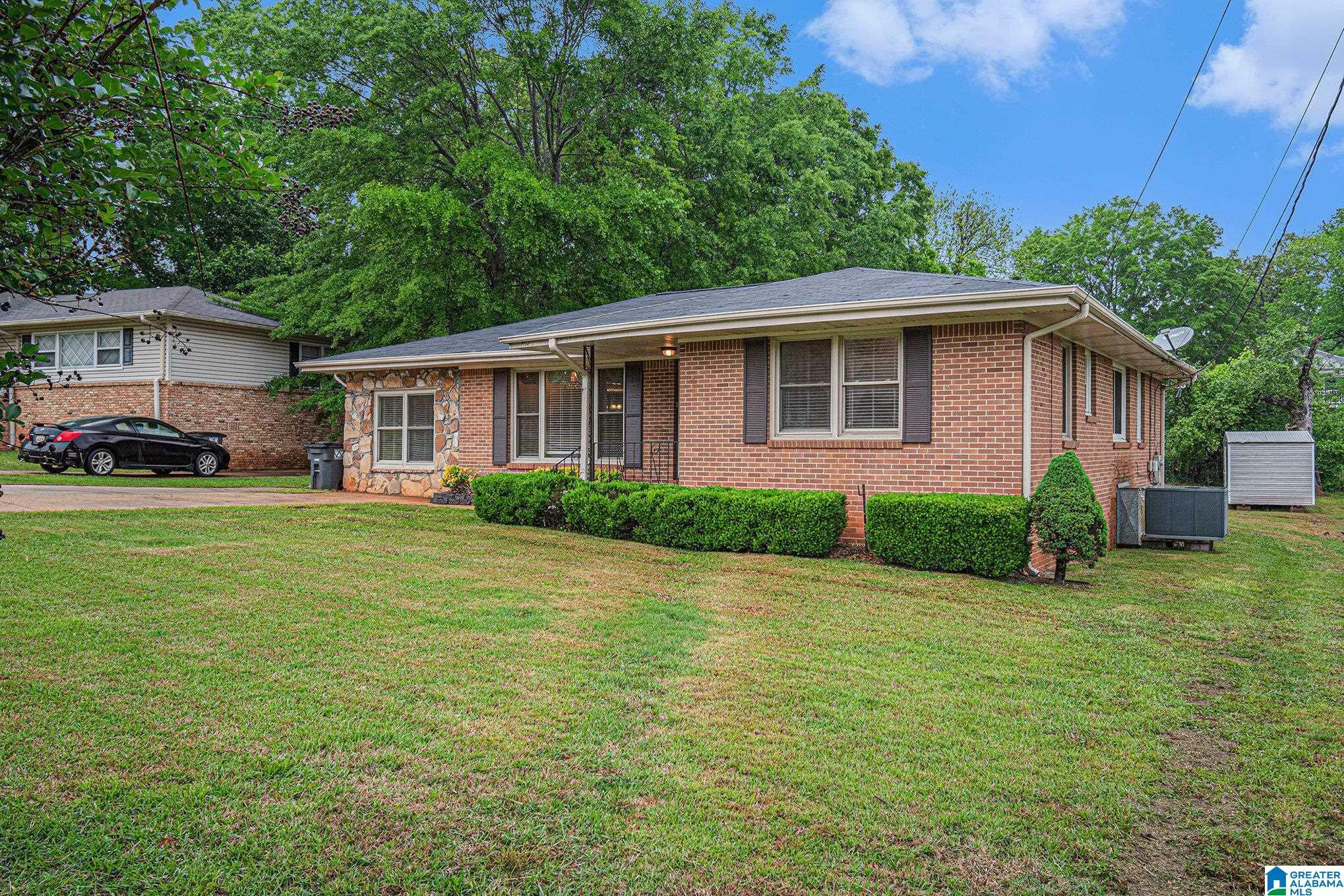 Property Photo: 1909 Longview Drive AL 35023