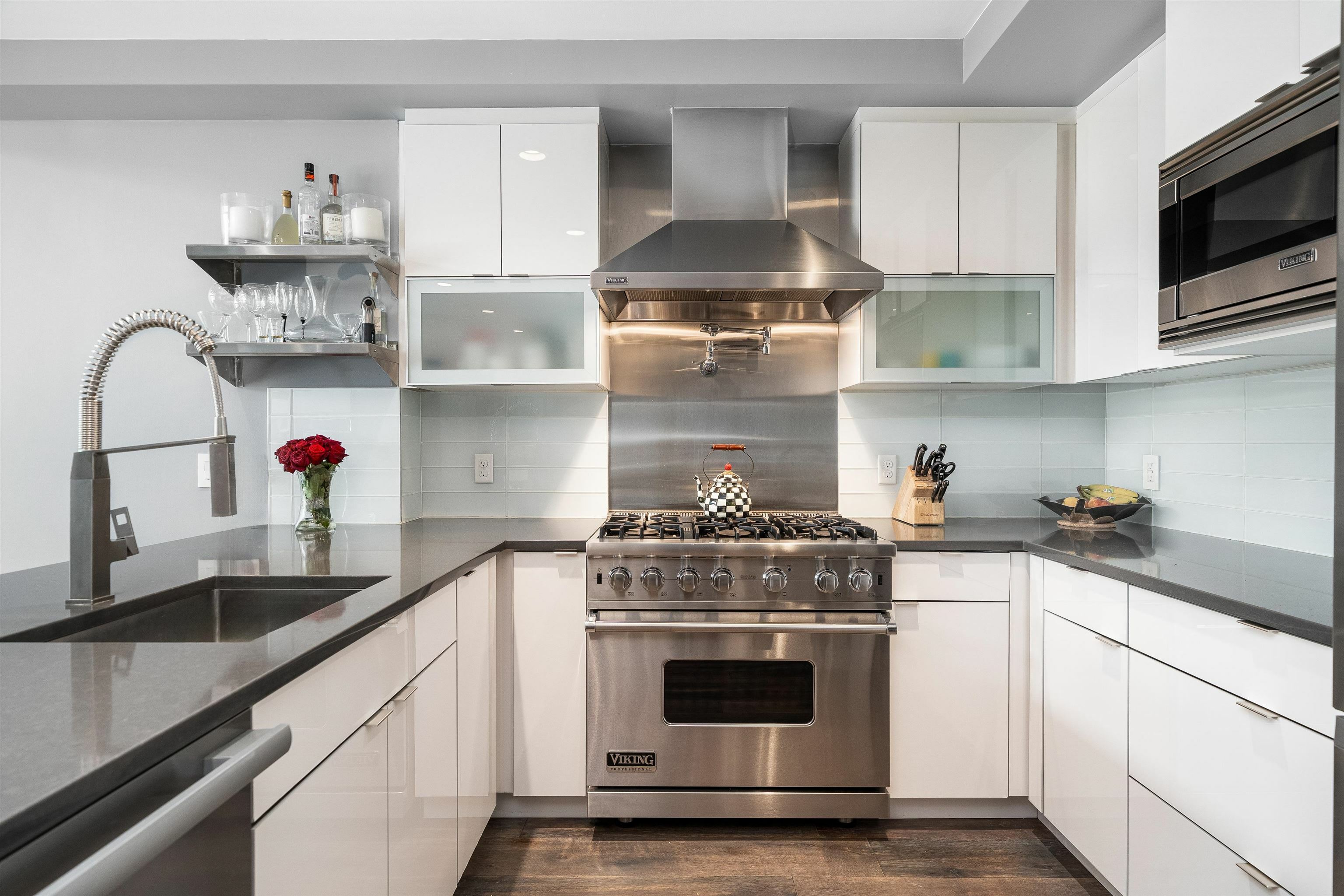 Property Photo: 715 Grand St 2A NJ 07030