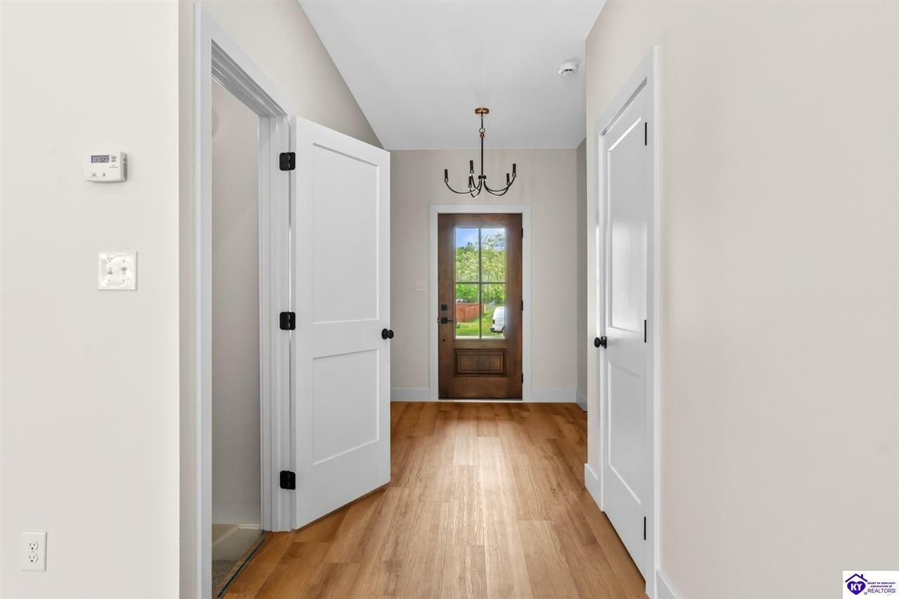 Property Photo: 294 A River Cliff Boulevard KY 40108
