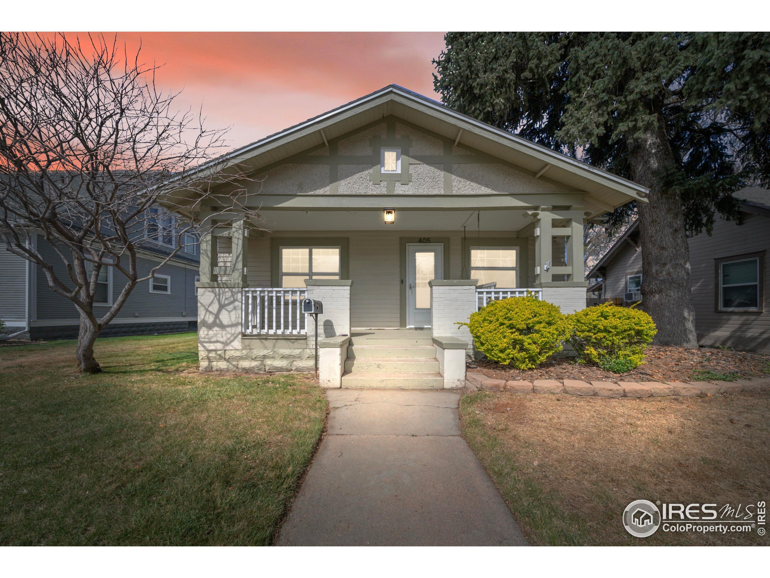 Property Photo:  405 Maple St  CO 80701 