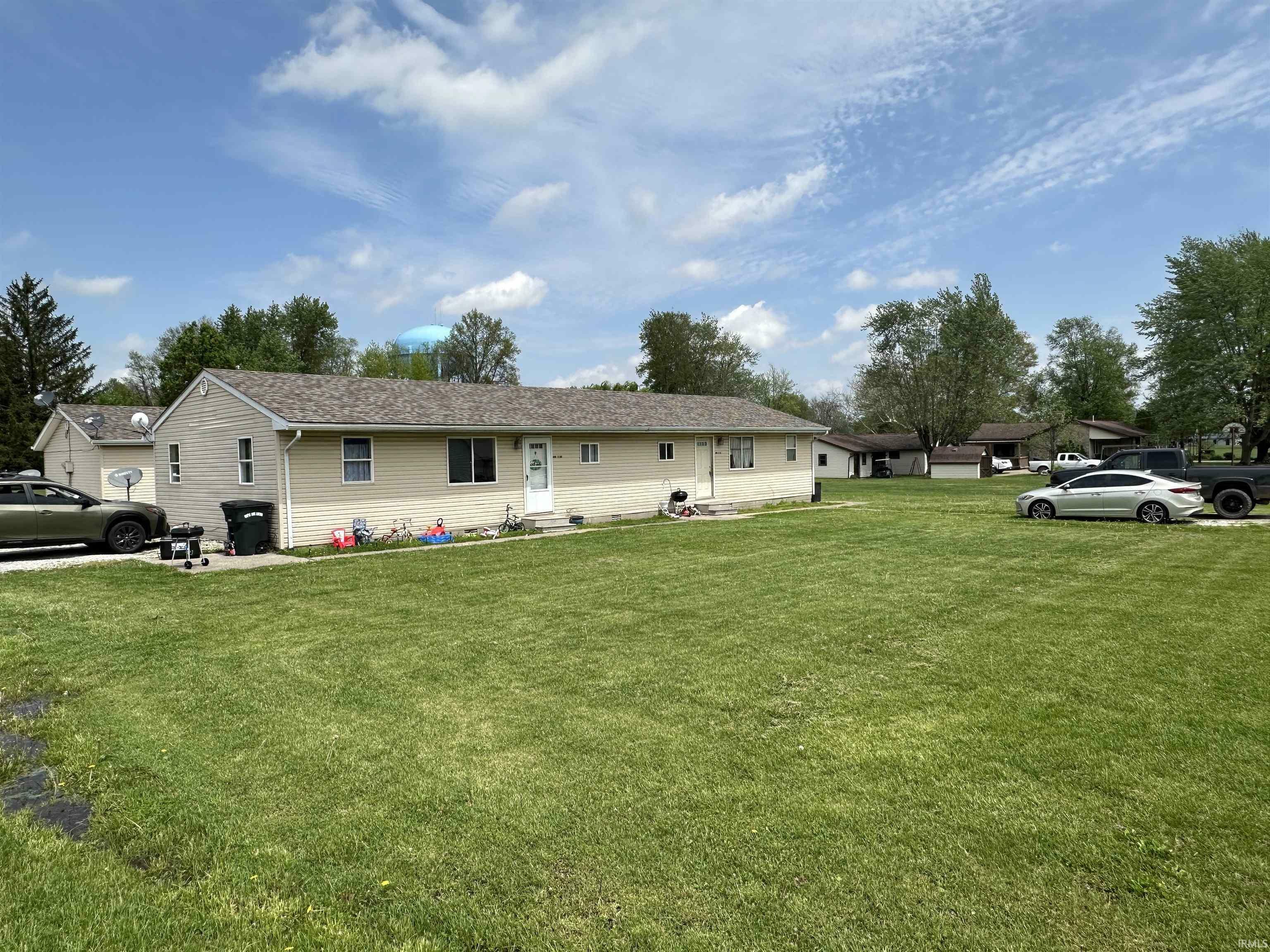 Property Photo: NW 8th Street 1023, 1027, 1037 &Amp 1041 IN 47441