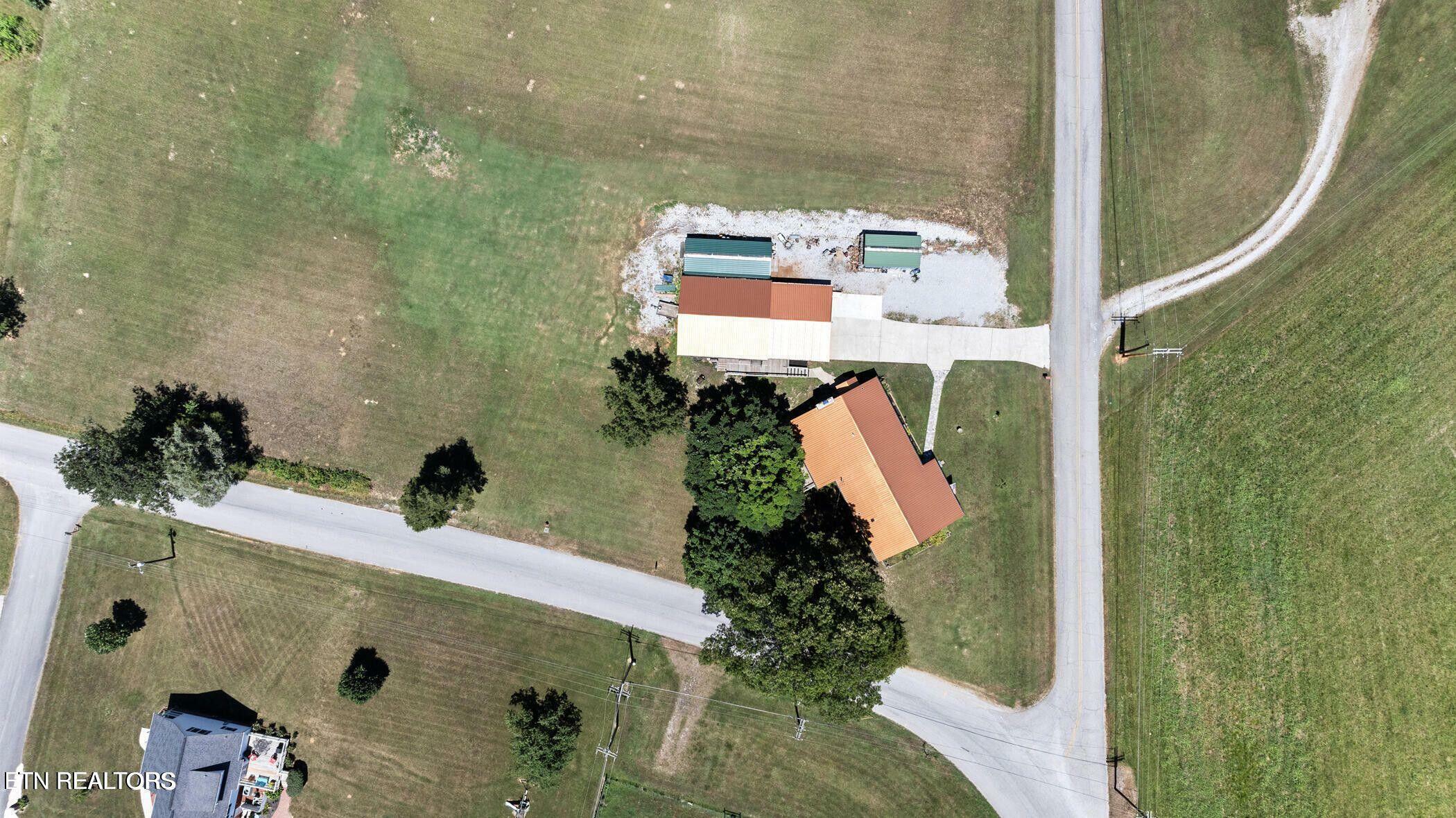 Property Photo: 1016 Swan Pond Circle Rd TN 37748
