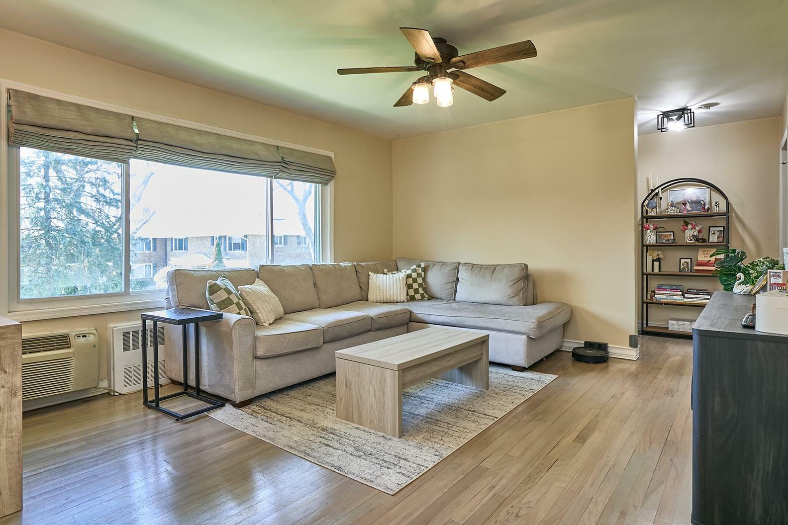 Property Photo: 71 Edmunton Drive F10 NY 11703