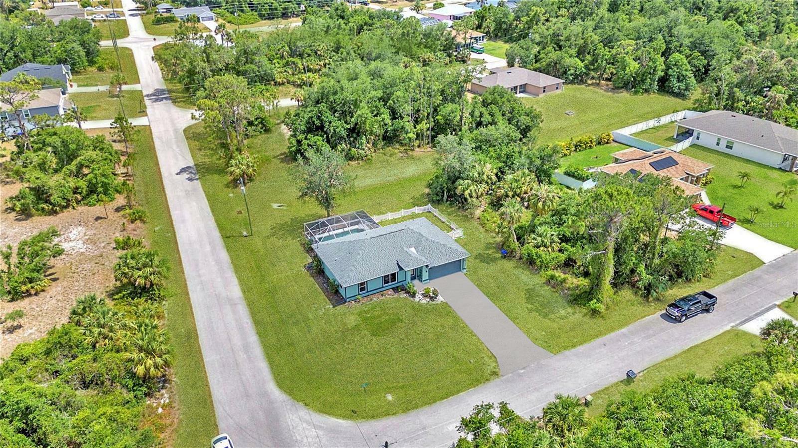 Property Photo: 3104 Garbett Terrace FL 34288