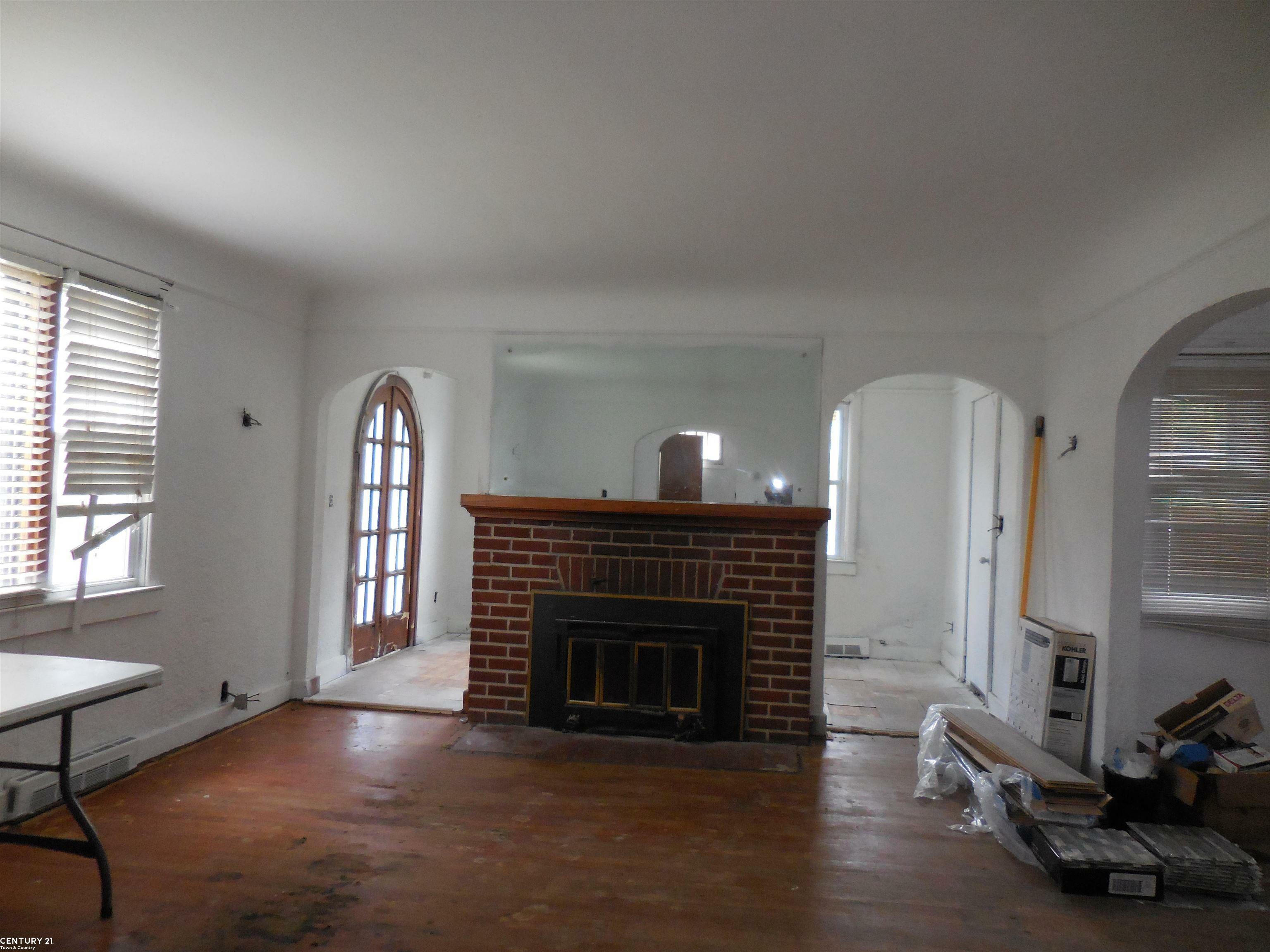 Property Photo: 890 Spence Street MI 48340