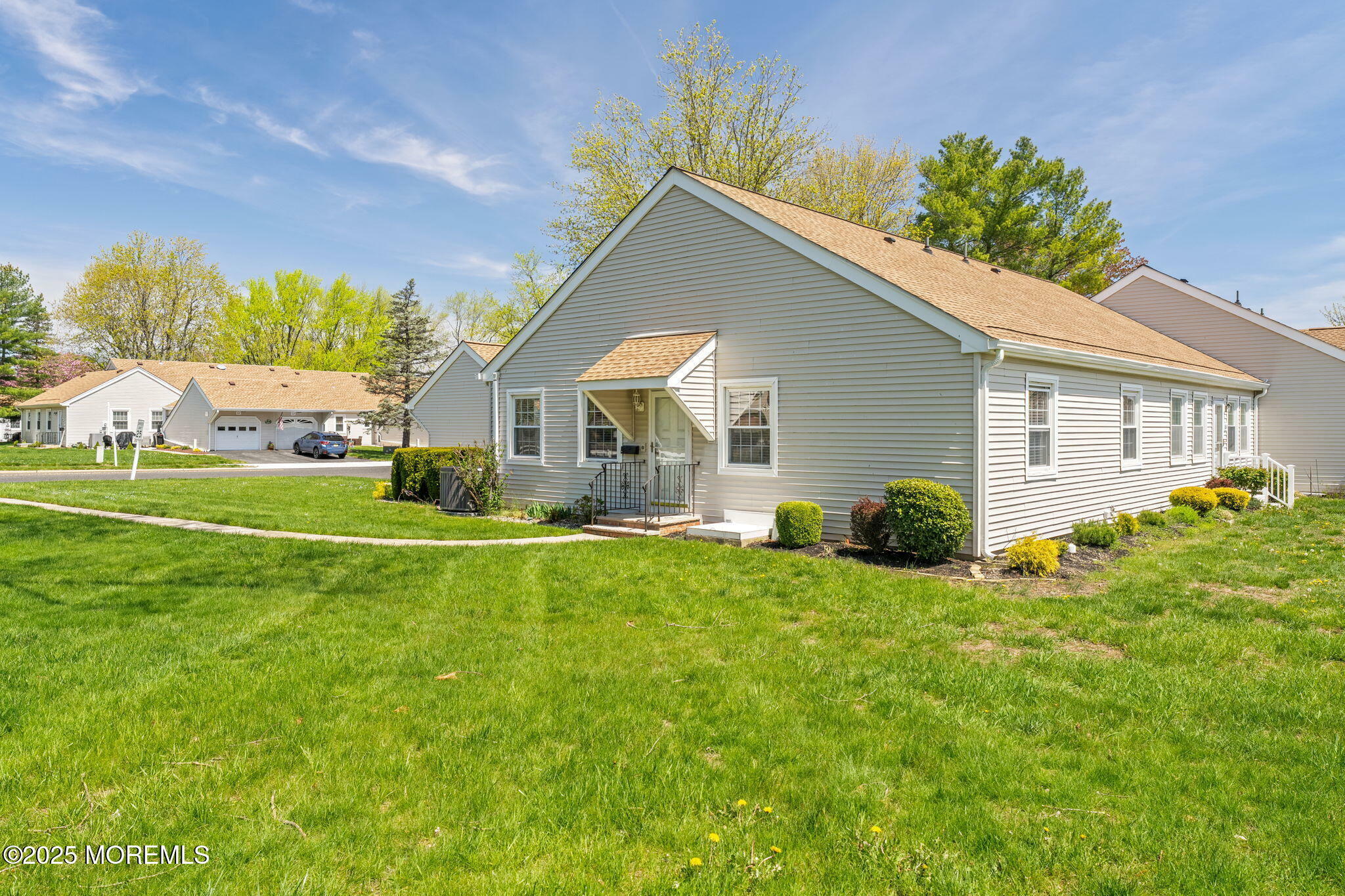 Property Photo: 165A Cours De Clemenceau NJ 07728