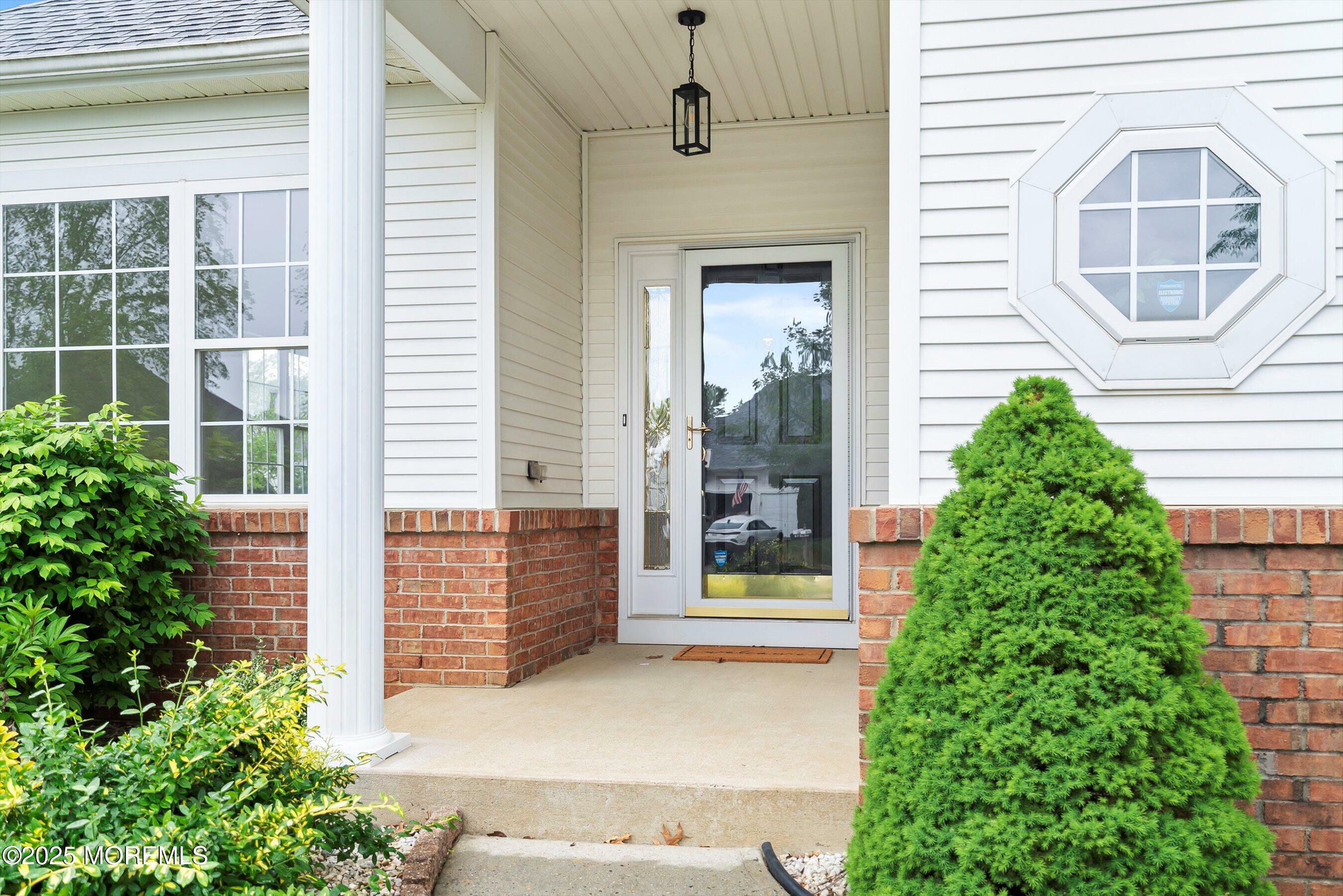 Property Photo: 10 Geoffrey Court NJ 08759