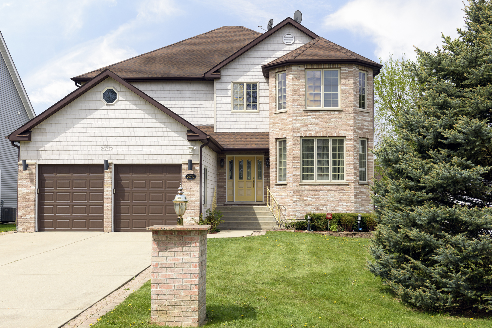 Property Photo: 20772 N William Avenue IL 60069