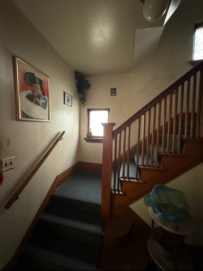 Property Photo: 5847 W Erie Street IL 60644