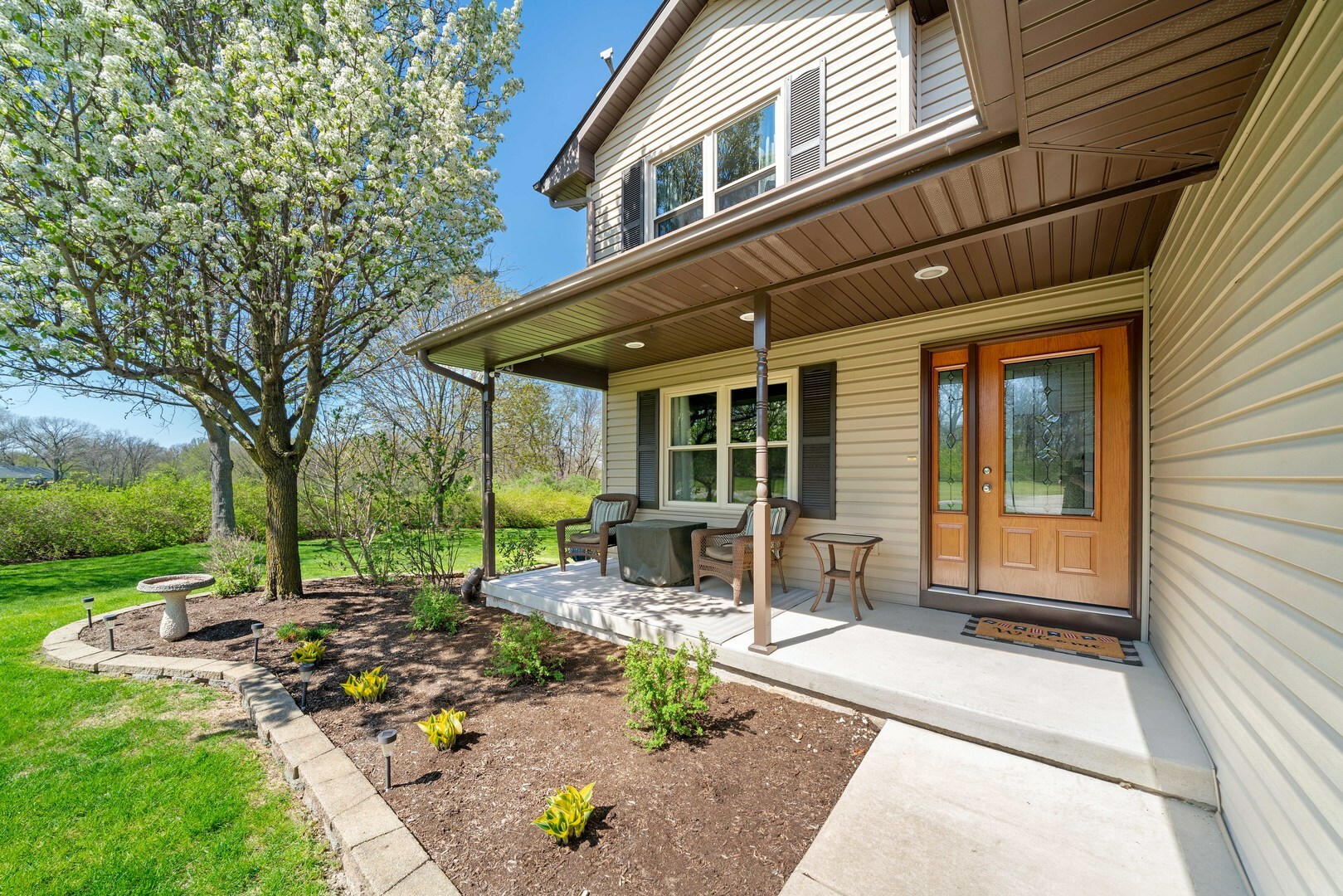 Property Photo: 309 Kurt Lane IL 60146