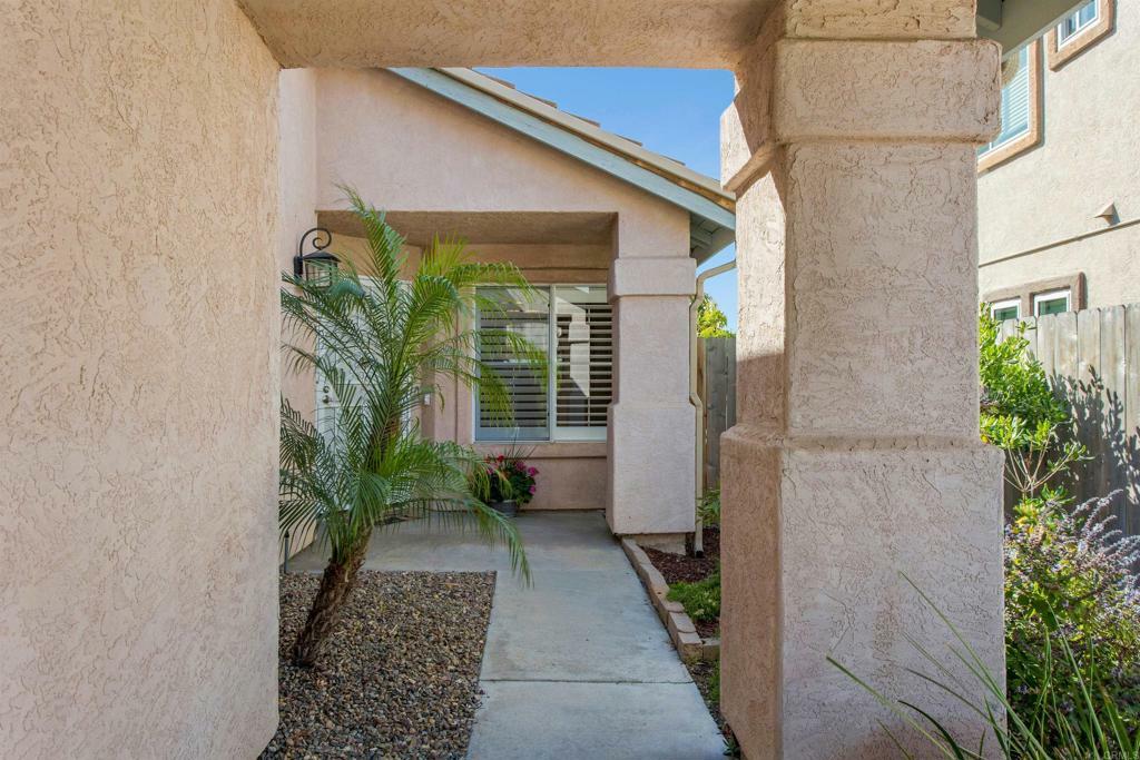 Property Photo:  1842 Corte Pulsera  CA 92056 