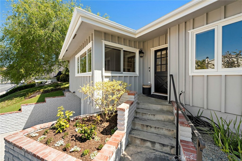 Property Photo: 309 W Avenida Valencia CA 92672