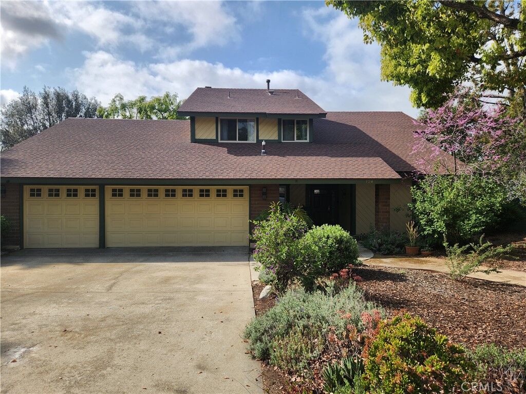 Property Photo:  124 Sequoia Court  CA 91711 