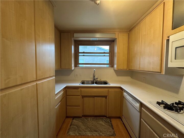 Property Photo: 1502 E 120th Street CA 90059